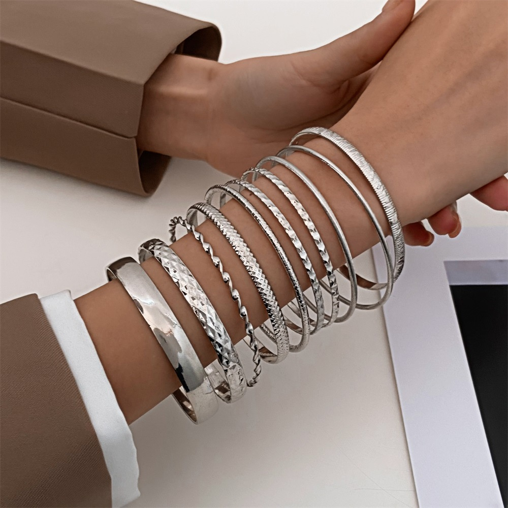 Casual Infinity Leaves Butterfly Stainless Steel Metal Plating Hollow Out Inlay Artificial Pearls Rhinestones Zircon Unisex Bracelets Bangle display picture 2