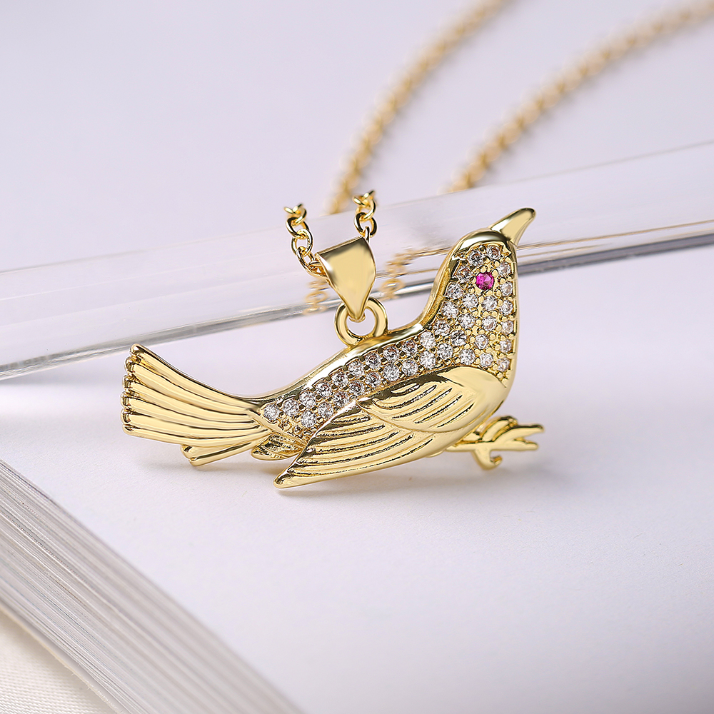 Ins Style Bird Copper Plating Inlay Zircon 18k Gold Plated Pendant Necklace display picture 5