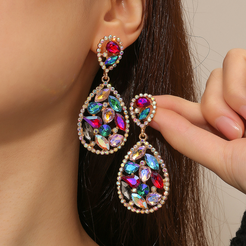 Wholesale Jewelry 1 Pair Luxurious Water Droplets Alloy Artificial Rhinestones Glass Drop Earrings display picture 9