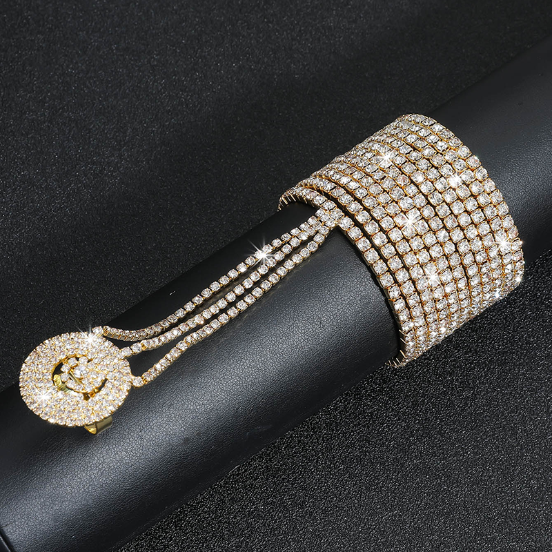 Fashion Round Metal Inlay Rhinestones Women's Bracelets display picture 7