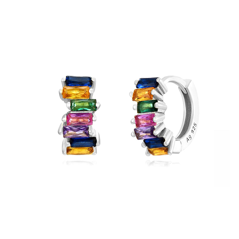 1 Paar Glam Toller Stil Einfarbig Kupfer Überzug Inlay Zirkon Vergoldet Ohrringe display picture 8