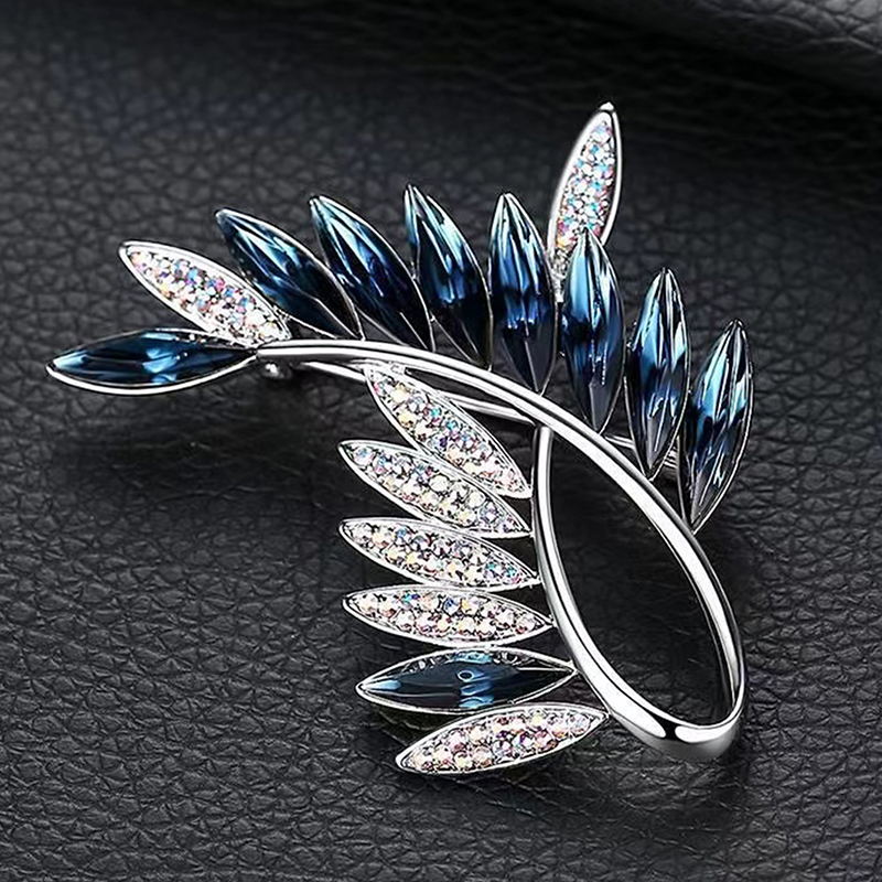 Simple Style Branches Alloy Inlay Zircon Women'S Brooches display picture 5