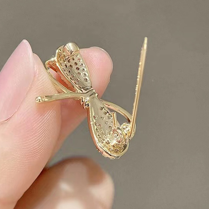 Sweet Bow Knot Alloy Inlay Zircon Women'S Brooches display picture 2