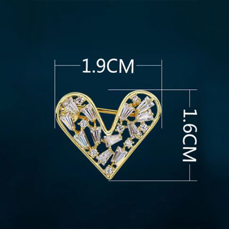 Sweet Heart Shape Stainless Steel Inlay Zircon Women's Brooches display picture 1