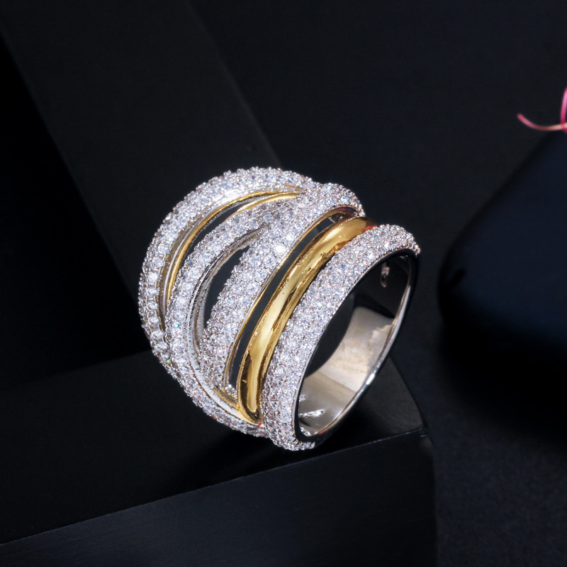 Luxuriös Einfacher Stil Einfarbig Kupfer Vergoldet Überzogen Mit Rhodium Zirkon Ringe In Masse display picture 2