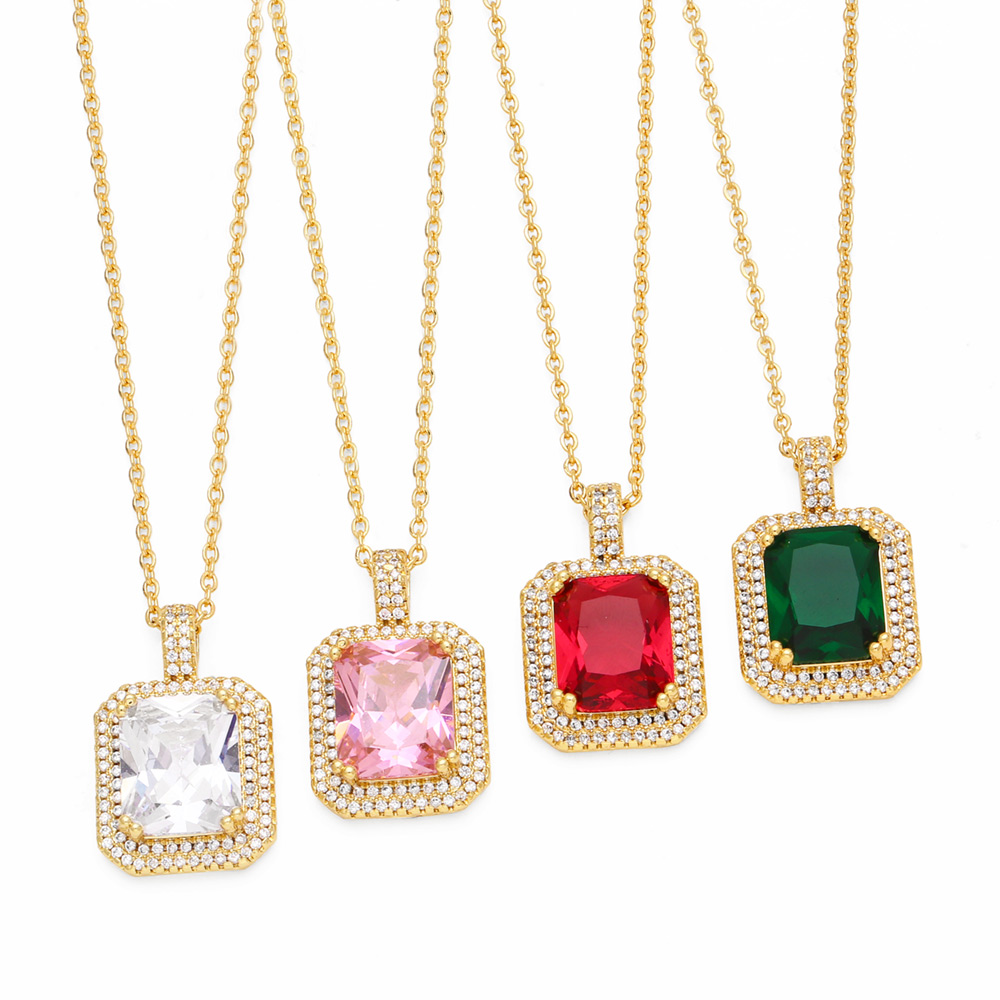 Ins Style Square Copper Plating Inlay Zircon 18k Gold Plated Pendant Necklace display picture 2