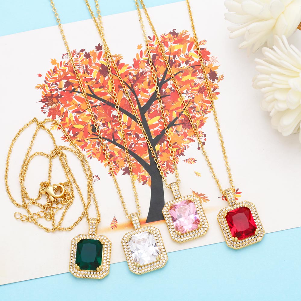 Ins Style Square Copper Plating Inlay Zircon 18k Gold Plated Pendant Necklace display picture 12
