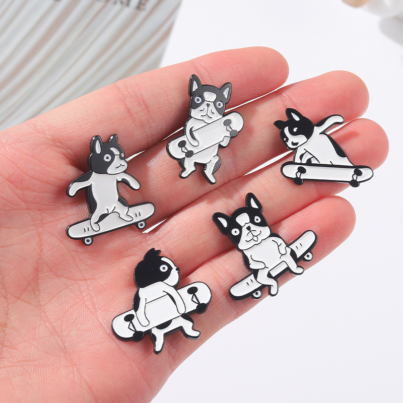 Cute Animal Alloy Stoving Varnish Unisex Brooches display picture 2