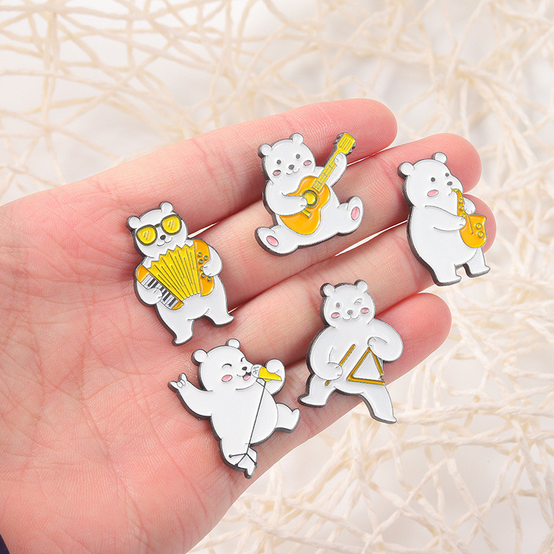 Cute Animal Alloy Stoving Varnish Unisex Brooches display picture 3