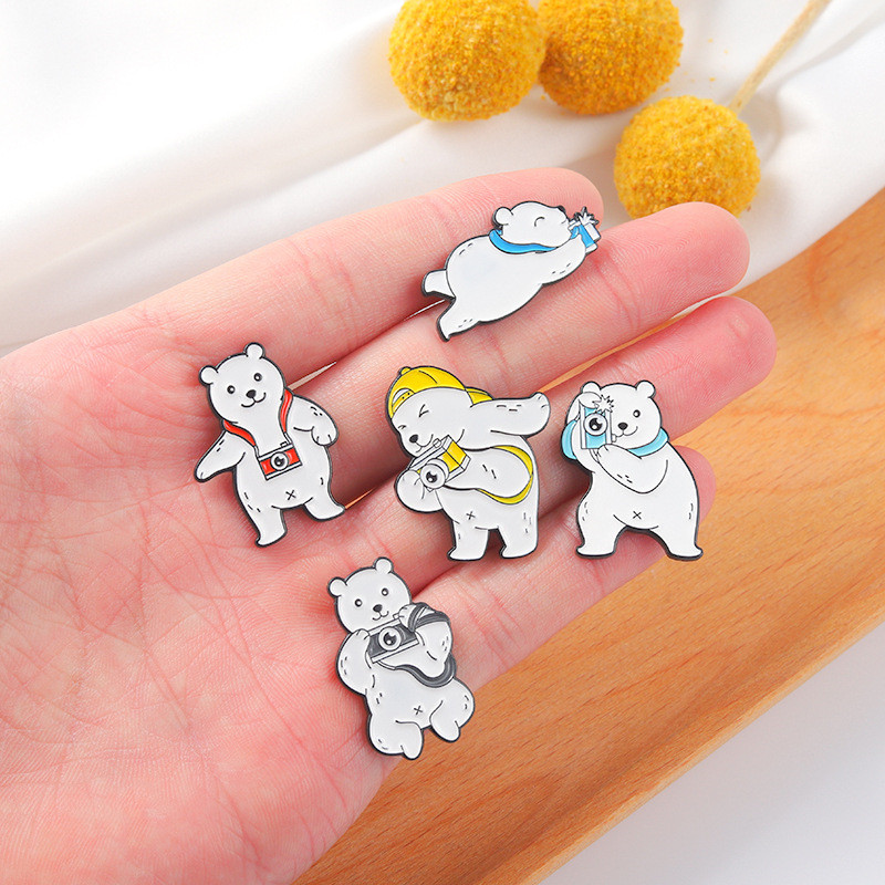 Cute Animal Alloy Stoving Varnish Unisex Brooches display picture 4