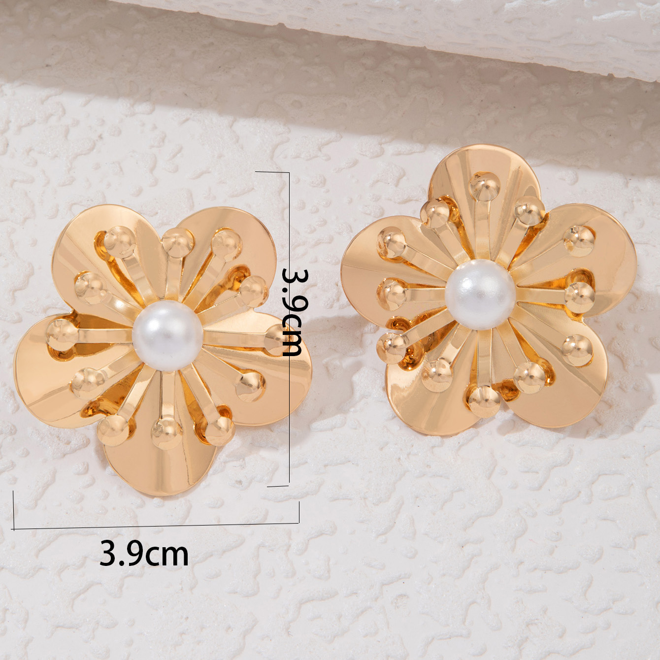 Bijoux En Gros 1 Paire Sucré Fleur Alliage Perles Artificielles Boucles D'oreilles display picture 3