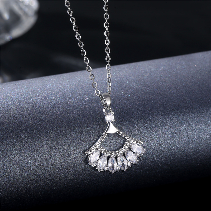 Stainless Steel Titanium Steel White Gold Plated Korean Style Plating Inlay Peacock Leaves Water Droplets Zircon Pendant Necklace display picture 21