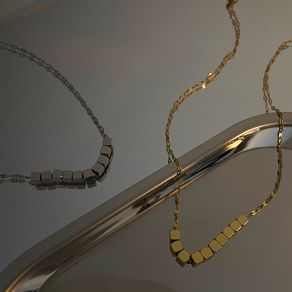 Großhandel Einfacher Stil Geometrisch Rostfreier Stahl 14 Karat Vergoldet Halskette display picture 3