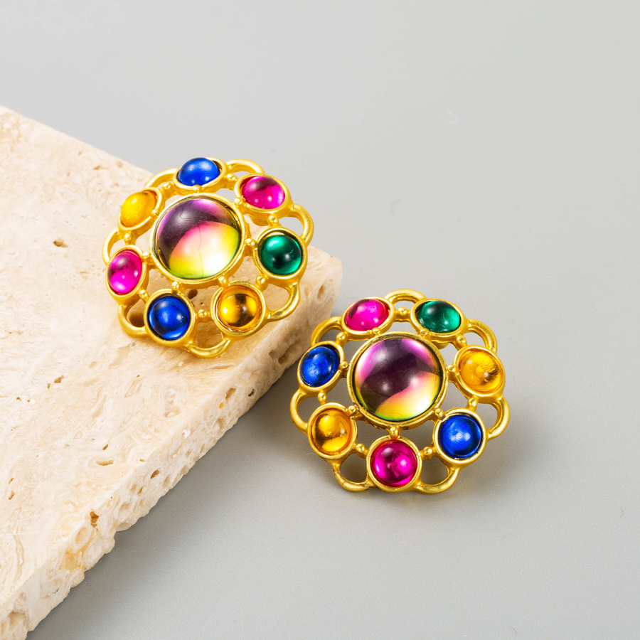 Wholesale Jewelry 1 Pair Baroque Style Round Alloy Resin Crystal Gold Plated Ear Studs display picture 2