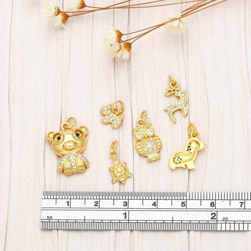 Cute Animal Bear Elk Copper Plating Inlay Zircon 18k Gold Plated Pendants Jewelry Accessories display picture 9