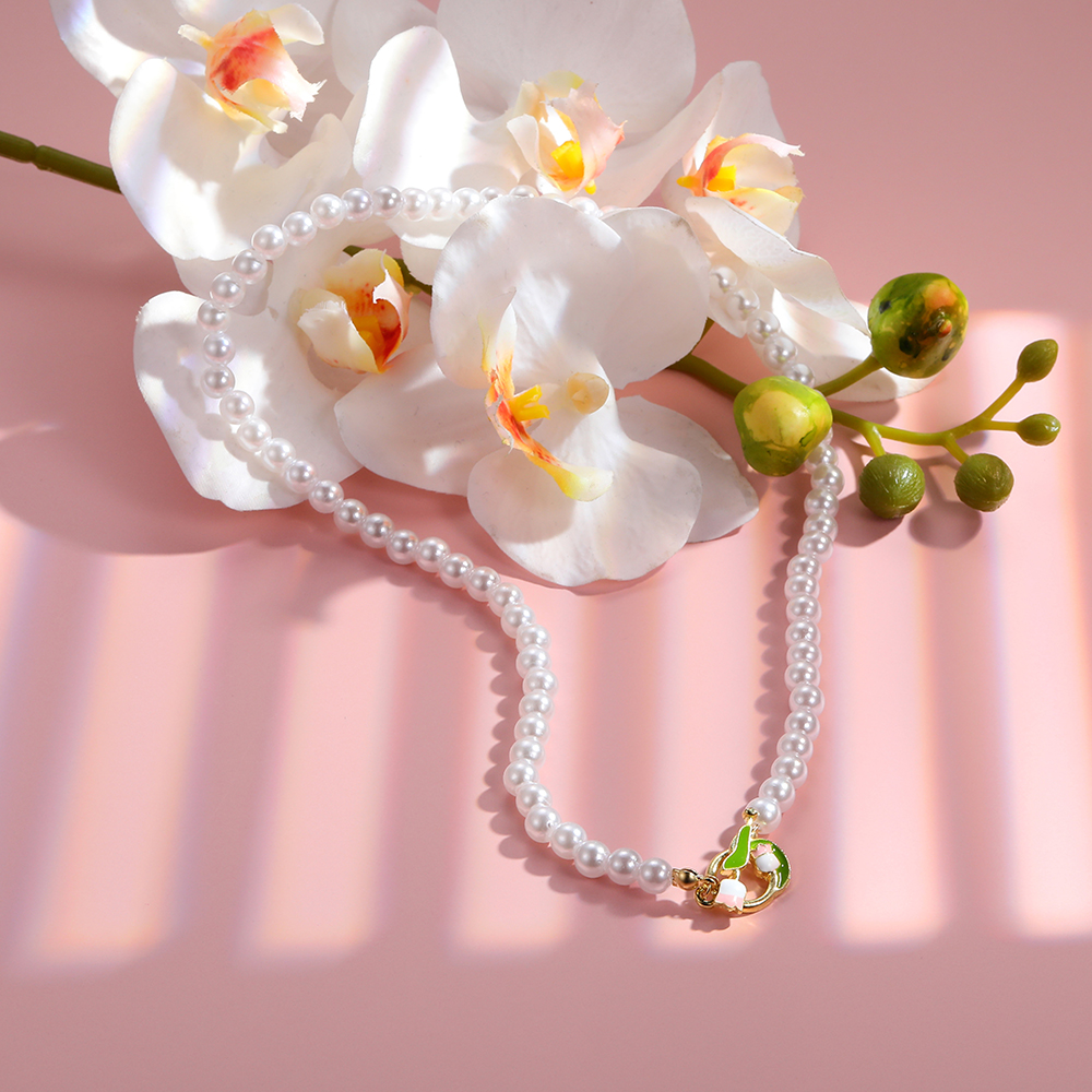 Fairy Style Princess Sweet Tulip Imitation Pearl Alloy Plating Inlay Artificial Crystal Gold Plated Silver Plated Women's Choker display picture 3