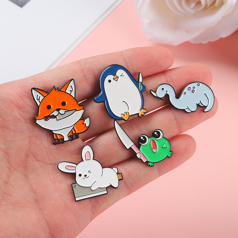 Cute Animal Cartoon Plant Alloy Stoving Varnish Plating Unisex Brooches display picture 2