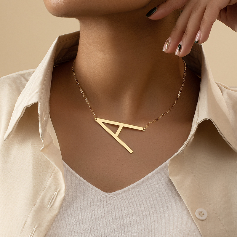 Simple Style Letter Alloy Plating Women's Necklace display picture 1