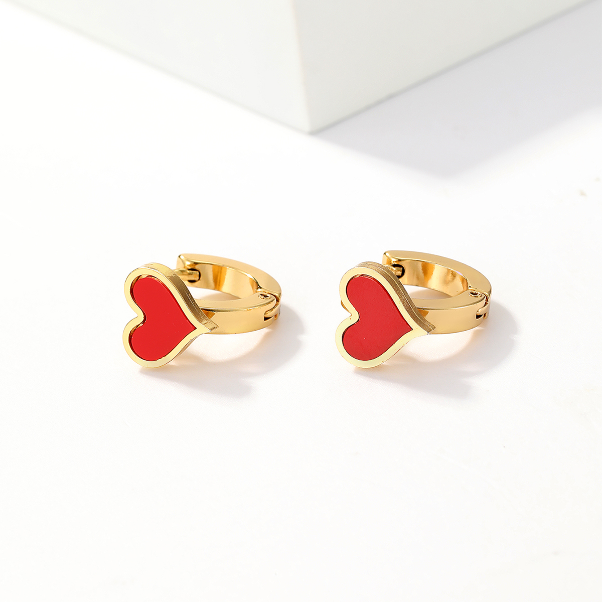 1 Pair Sweet Maple Leaf Heart Shape Butterfly Plating Inlay 201 Stainless Steel Shell 18K Gold Plated Hoop Earrings display picture 24