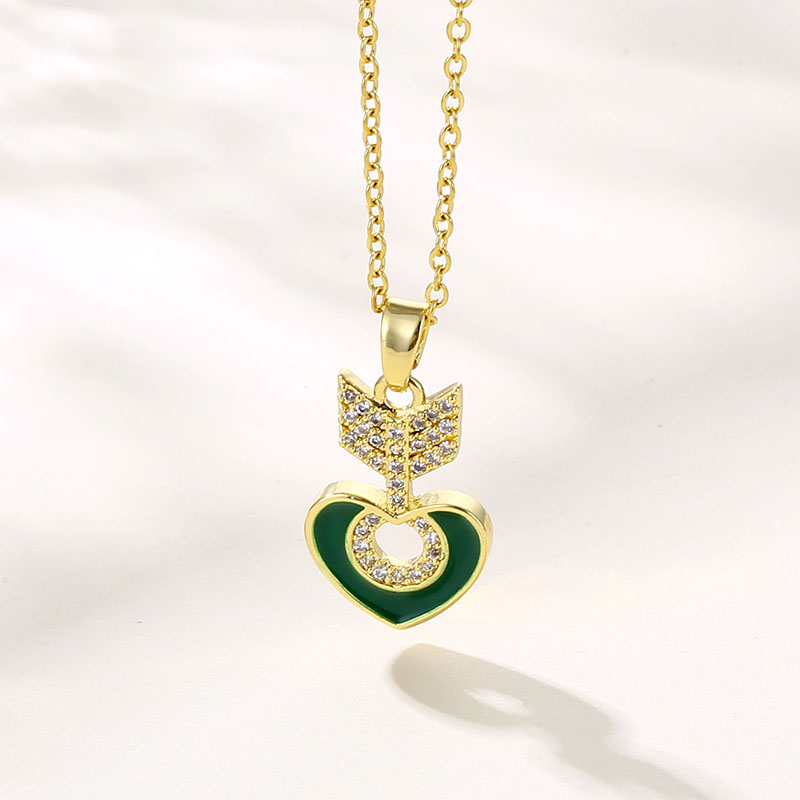 Wholesale Artistic Heart Shape Arrow Stainless Steel Titanium Steel 18k Gold Plated Gold Plated Zircon Pendant Necklace display picture 1