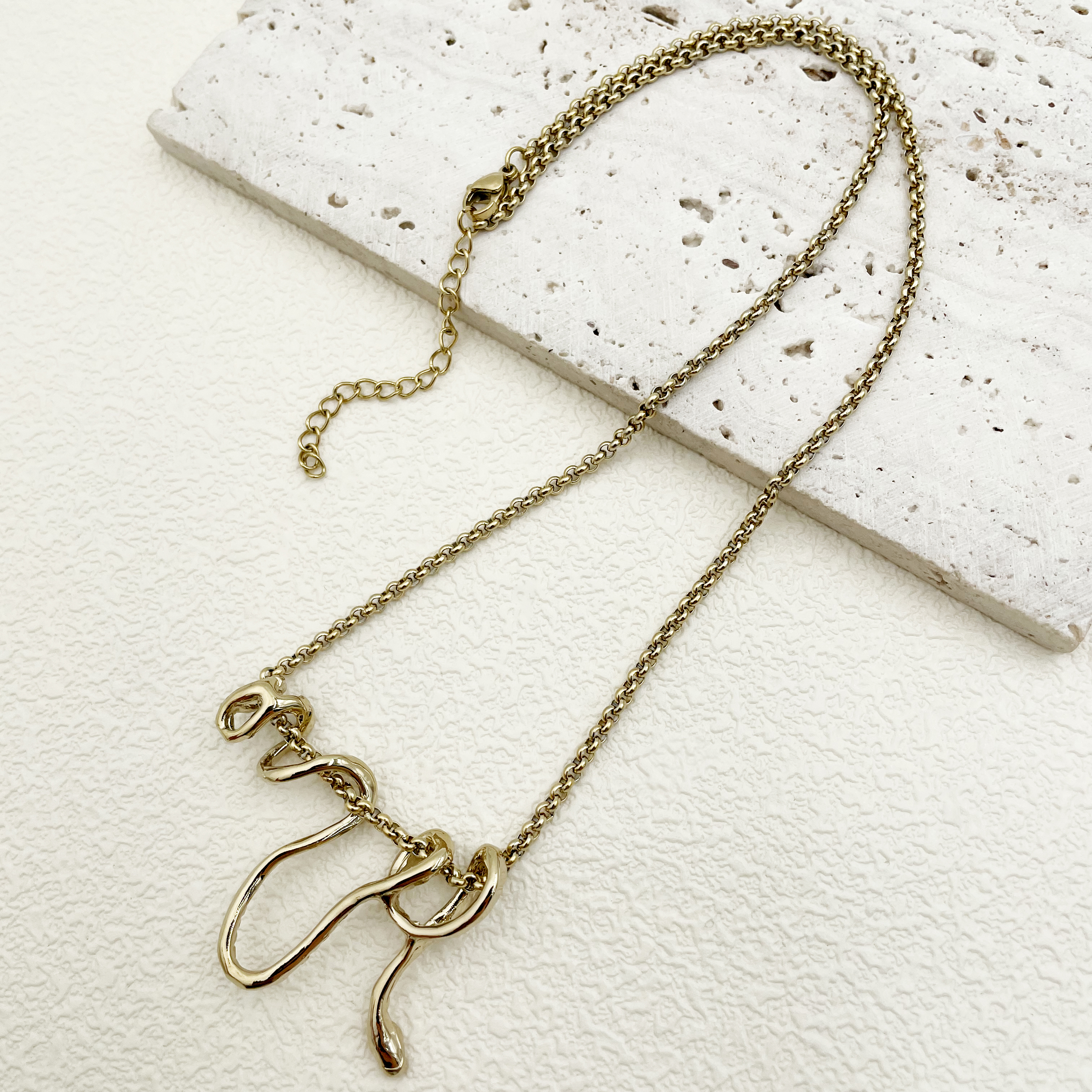 Wholesale Punk Cool Style Irregular Snake Stainless Steel 14k Gold Plated Pendant Necklace display picture 3