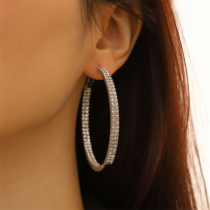 1 Pair Exaggerated Circle Copper Inlay Glass Hoop Earrings display picture 5