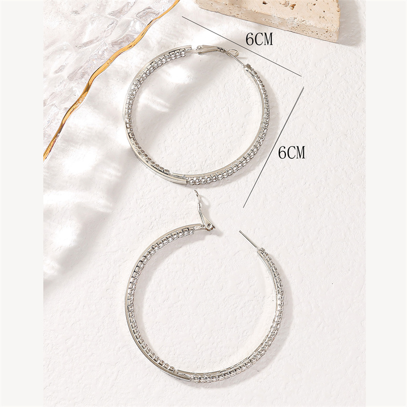1 Pair Exaggerated Circle Copper Inlay Glass Hoop Earrings display picture 1