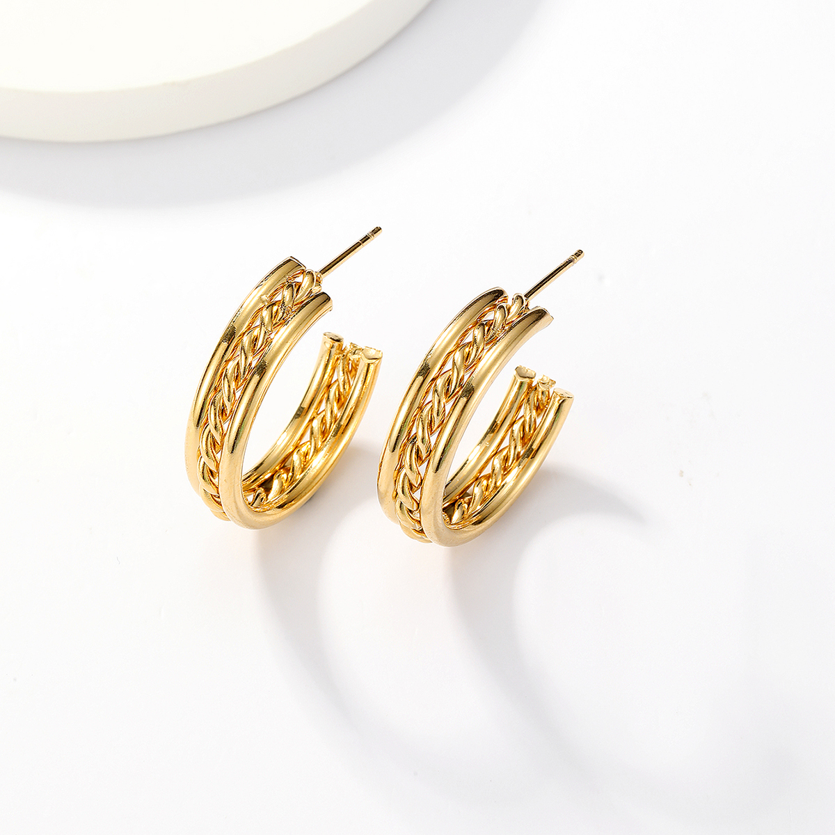 1 Pair Fashion C Shape Plating Stainless Steel 18k Gold Plated Ear Studs display picture 4