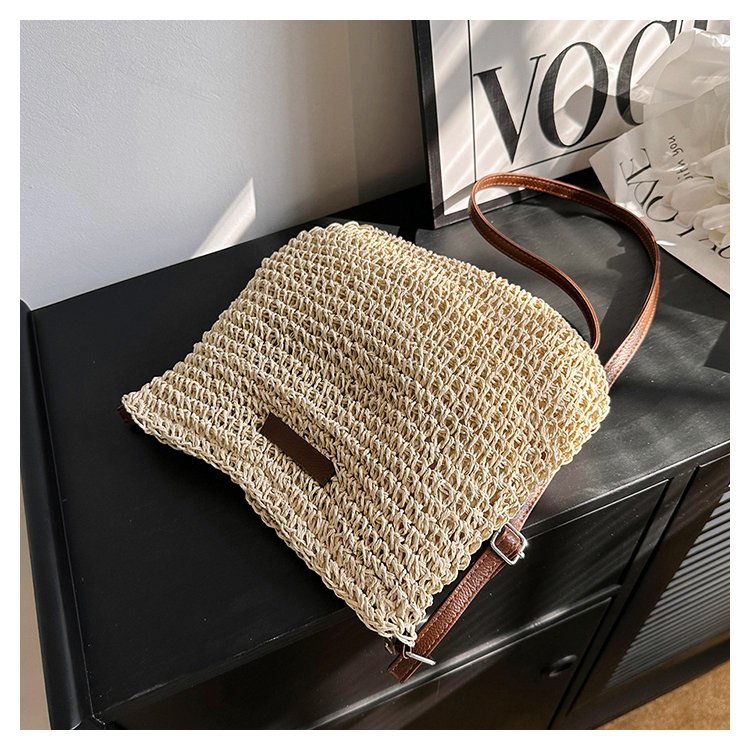 Women's Straw Solid Color Basic Vacation Square Zipper Shoulder Bag Beach Bag Straw Bag display picture 1