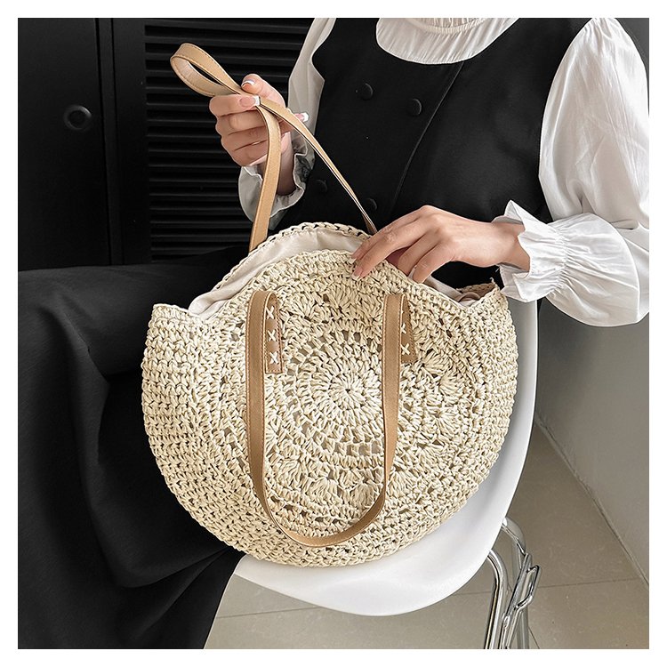 Femmes Paille Couleur Unie Vacances Rond Fermeture Éclair Sac De Plage display picture 9