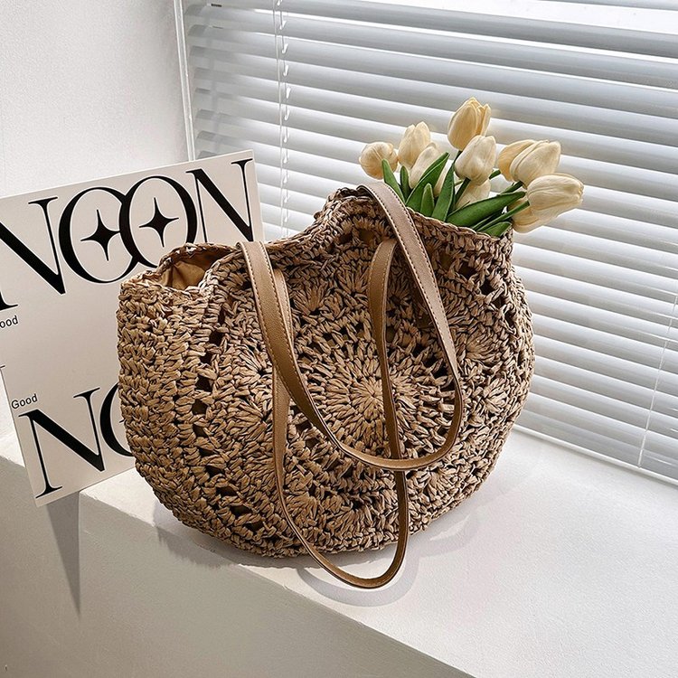 Women's Straw Solid Color Vacation Round Zipper Beach Bag display picture 4