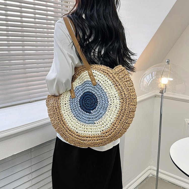 Women's Straw Color Block Basic Round Zipper Shoulder Bag display picture 9
