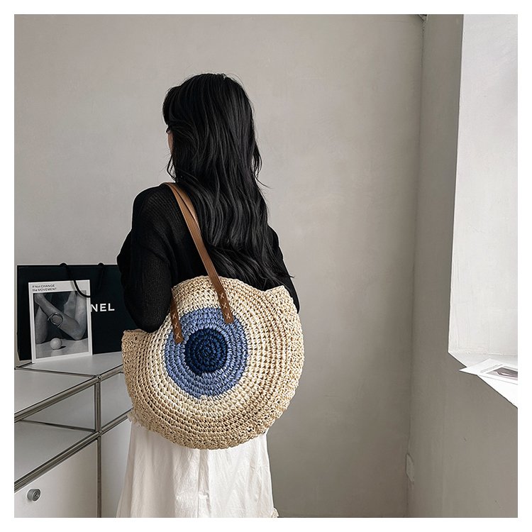 Women's Straw Color Block Basic Round Zipper Shoulder Bag display picture 2