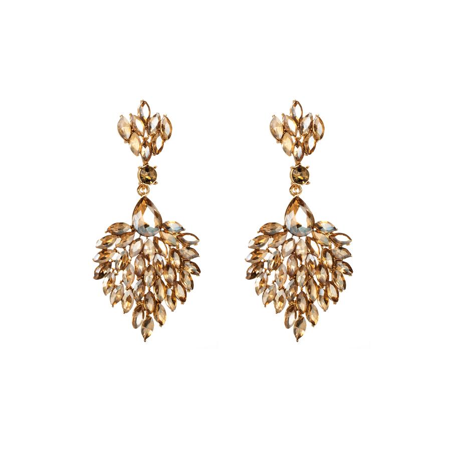 Baroque Style Shiny Water Droplets Alloy Plating Inlay Rhinestones Glass Gold Plated Women's Drop Earrings display picture 10