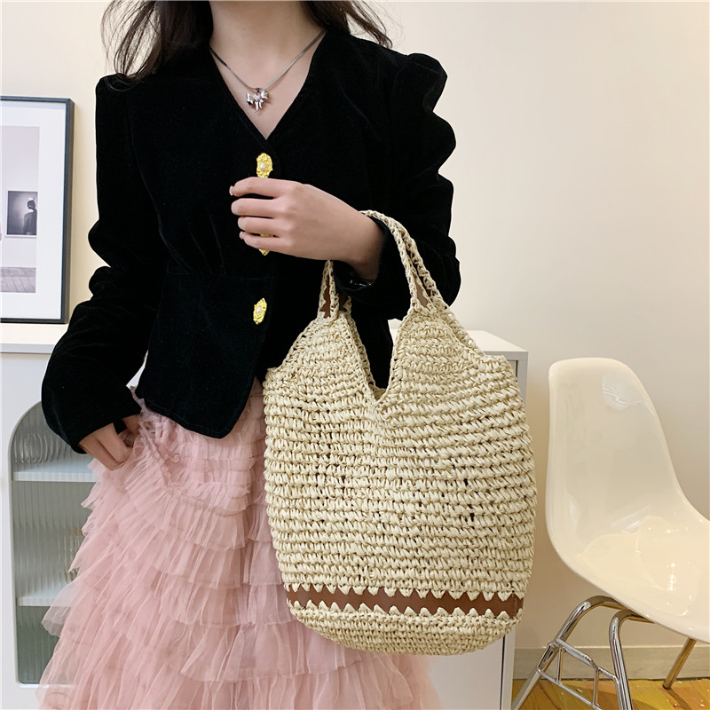 Women's Spring&summer Straw Solid Color Classic Style Square Open Tote Bag Straw Bag display picture 10