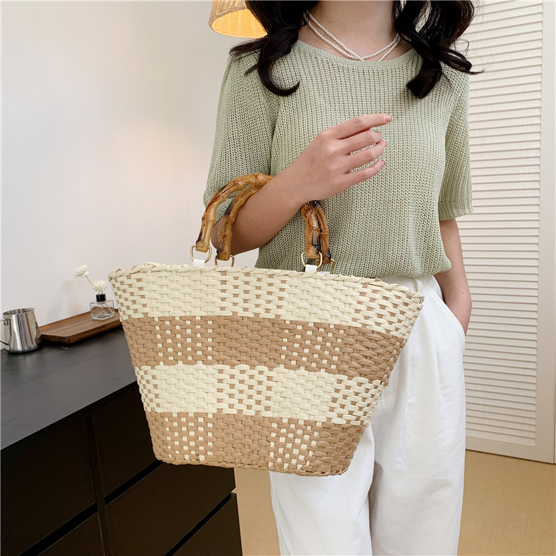 Women's Summer Straw Solid Color Basic Square Open Tote Bag Straw Bag display picture 4