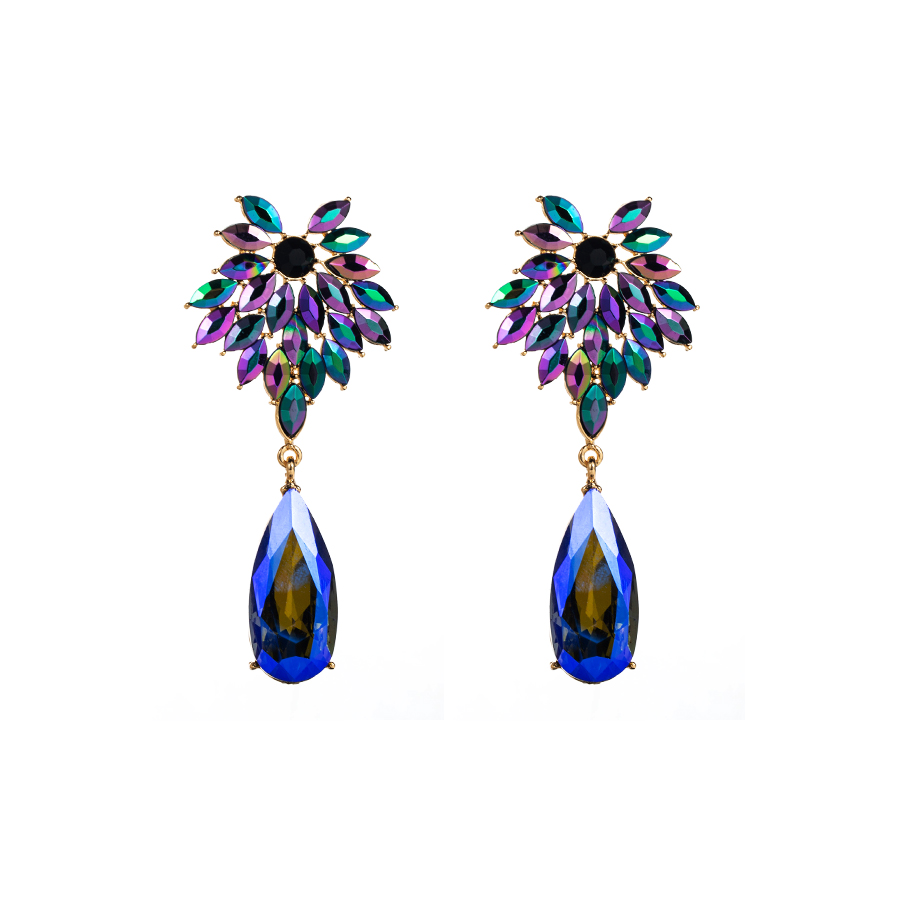 Baroque Style Water Droplets Alloy Plating Inlay Rhinestones Glass Gold Plated Women's Drop Earrings display picture 12