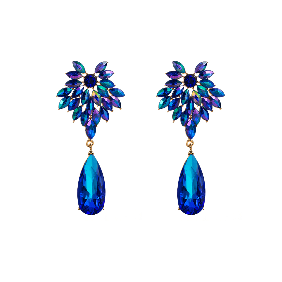 Baroque Style Water Droplets Alloy Plating Inlay Rhinestones Glass Gold Plated Women's Drop Earrings display picture 11