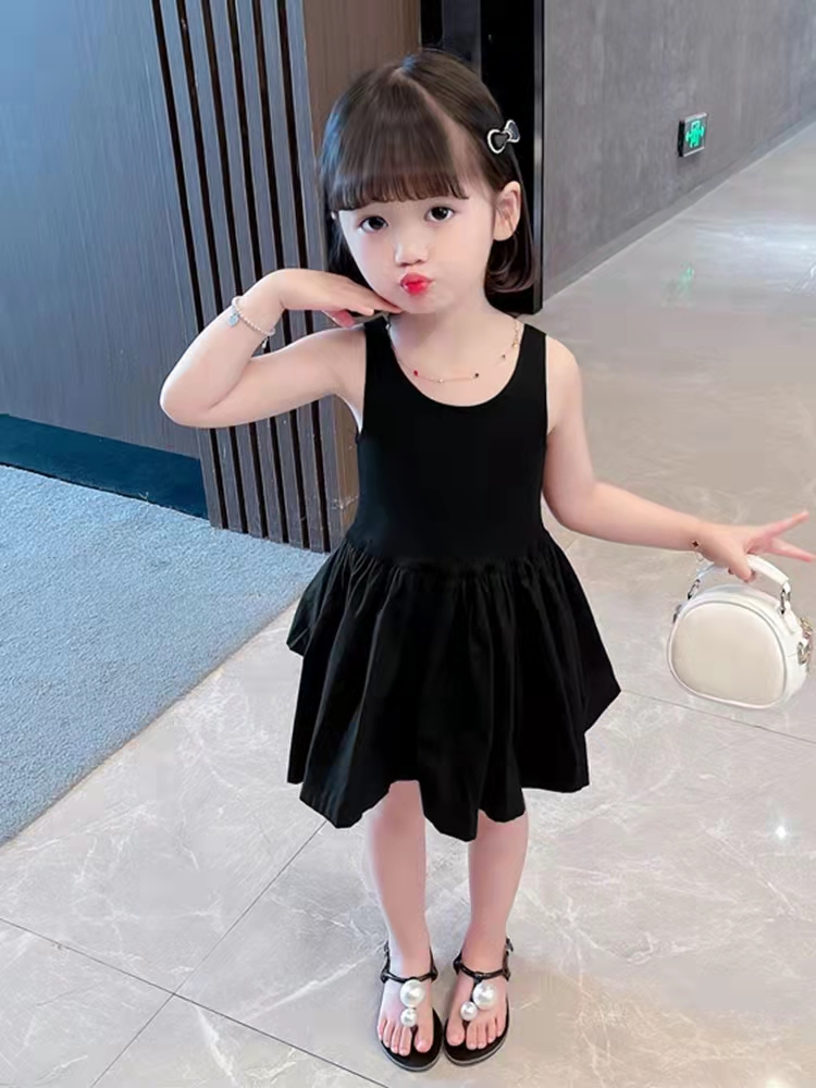 Simple Style Solid Color Backless Cotton Girls Dresses display picture 6