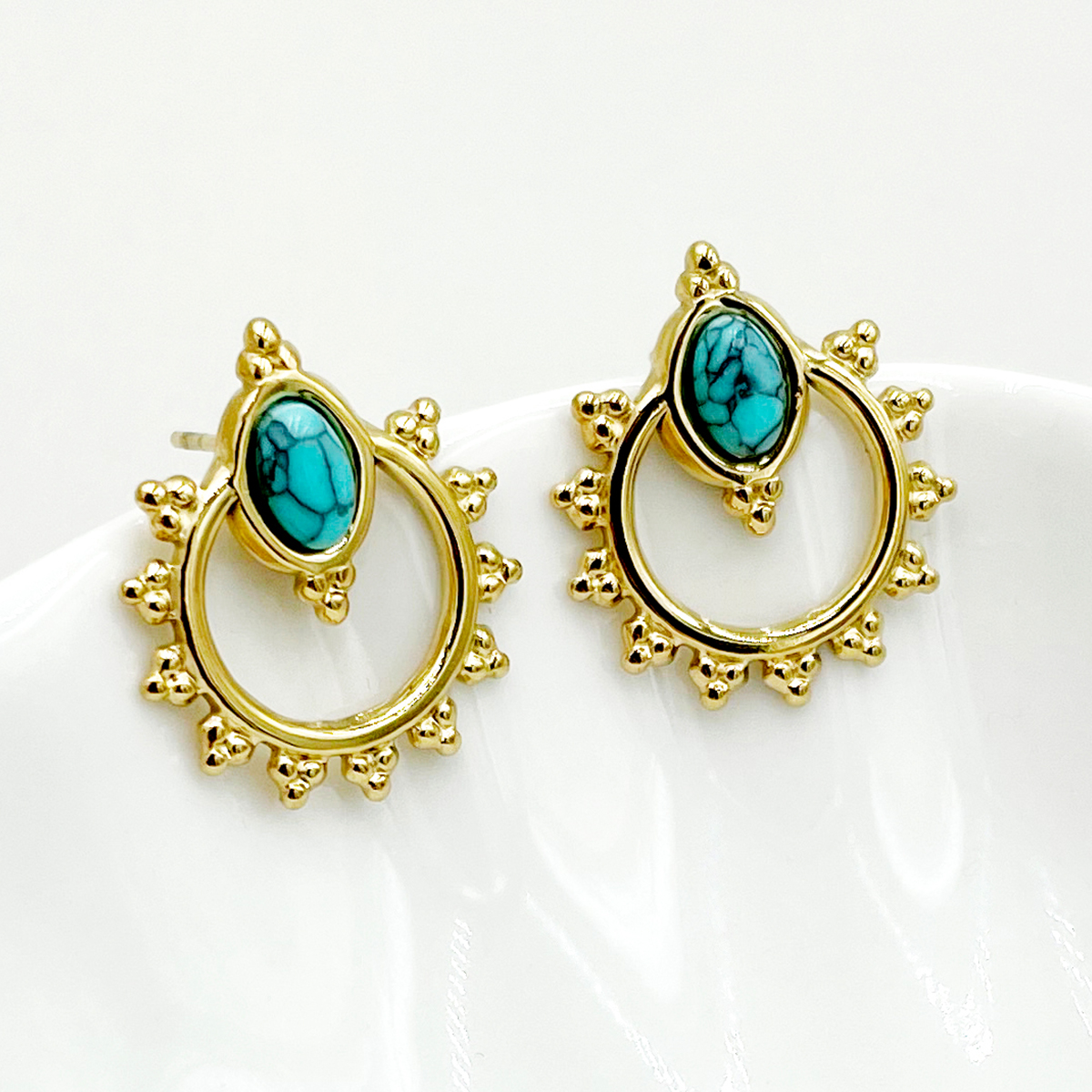 1 Pair Ethnic Style Round Inlay 304 Stainless Steel Turquoise 14K Gold Plated Ear Studs display picture 1