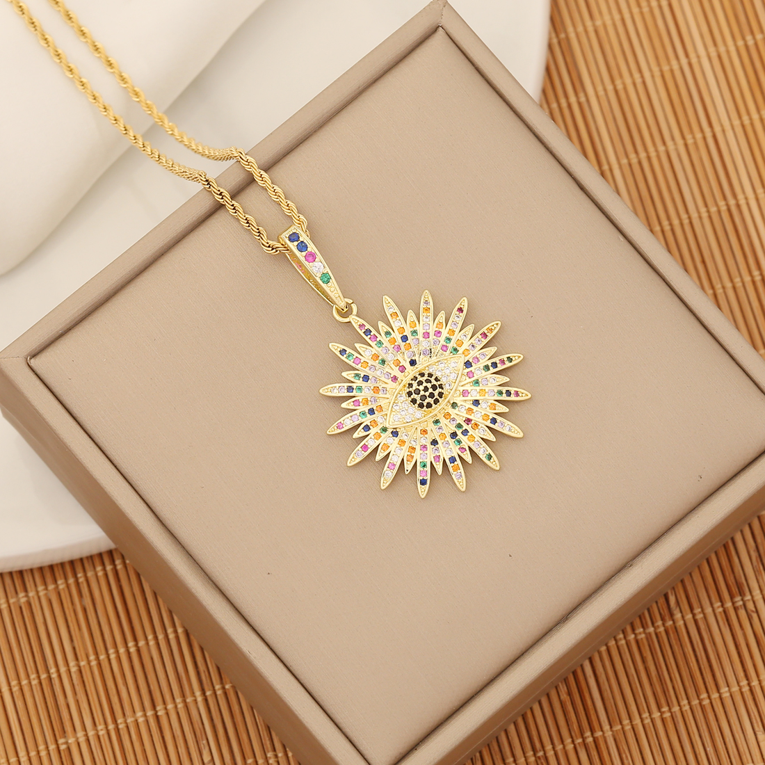 1 Piece Bohemian Devil's Eye Flower Stainless Steel Copper Beaded Enamel Inlay Zircon Pendant Necklace display picture 6