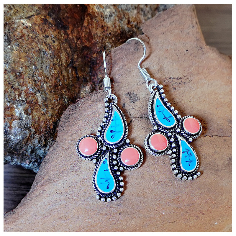 1 Pair Ethnic Style Leaf Water Droplets Metal Inlay Artificial Gemstones Turquoise Silver Plated Women's Drop Earrings display picture 5