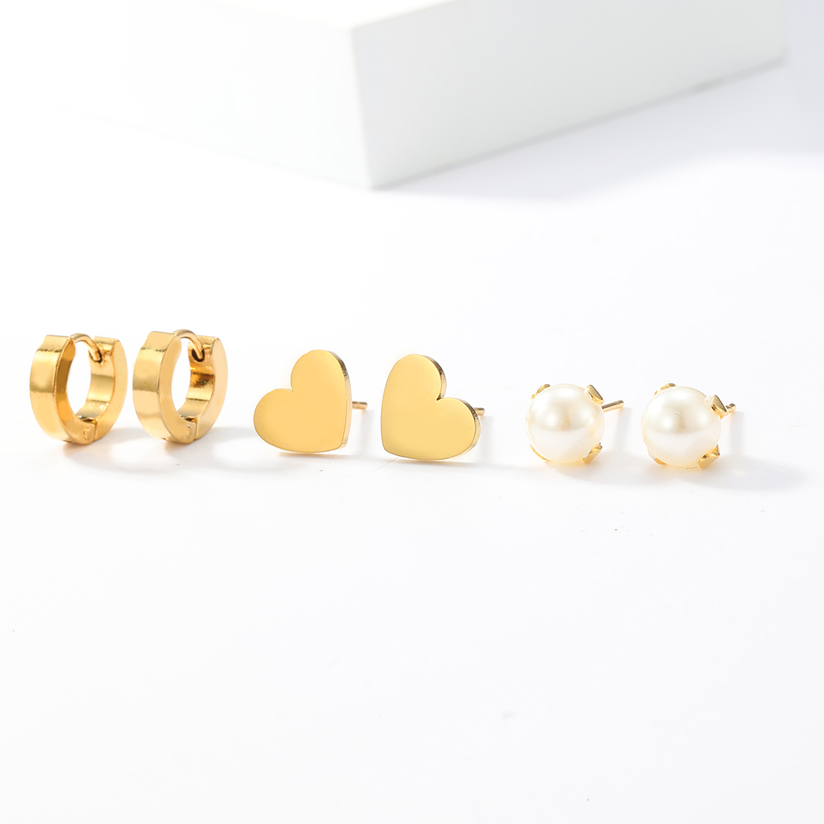 3 Pairs Fashion Simple Style Cross Heart Shape Butterfly Stainless Steel Plating Inlay Pearl Zircon Ear Studs display picture 10