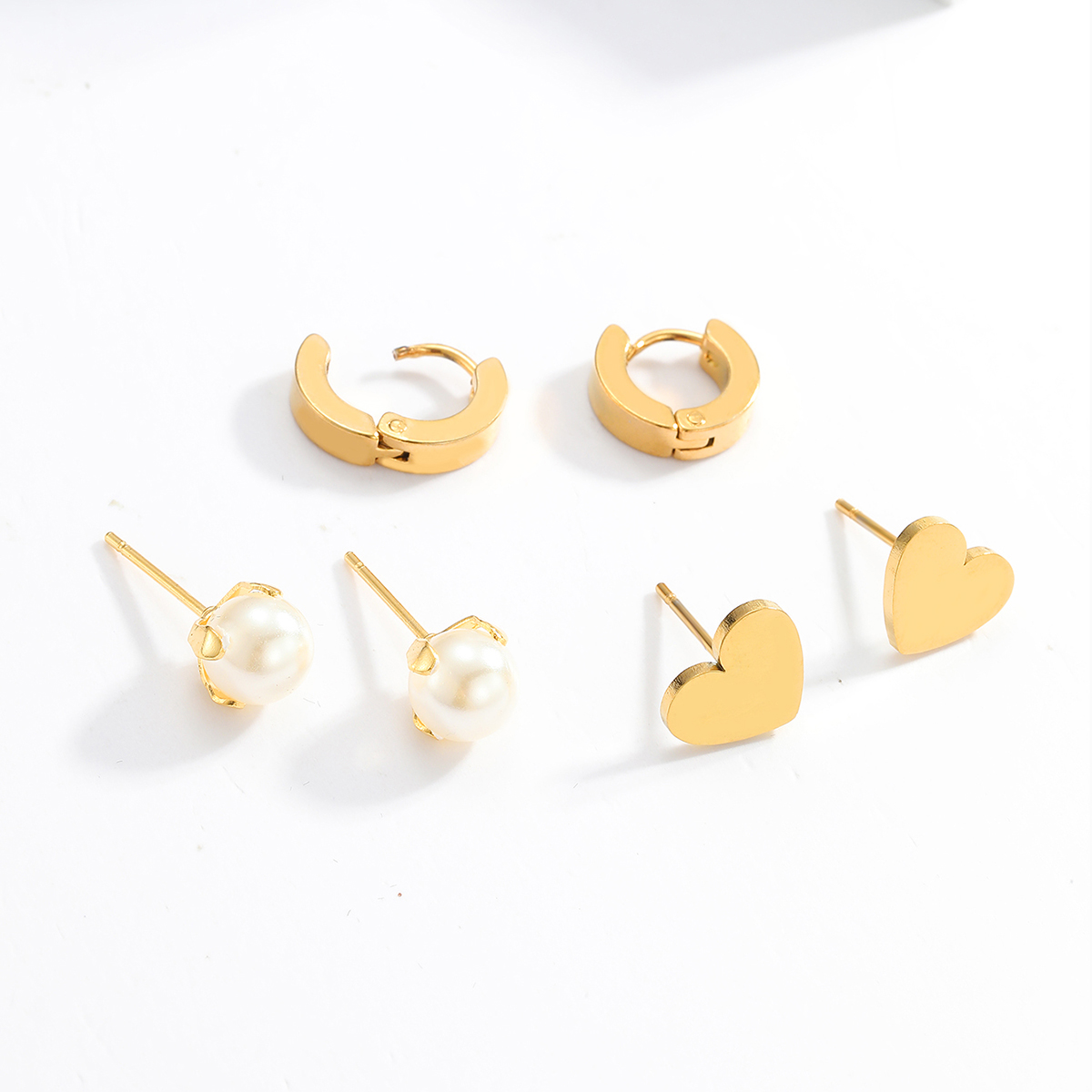 3 Pairs Fashion Simple Style Cross Heart Shape Butterfly Stainless Steel Plating Inlay Pearl Zircon Ear Studs display picture 11