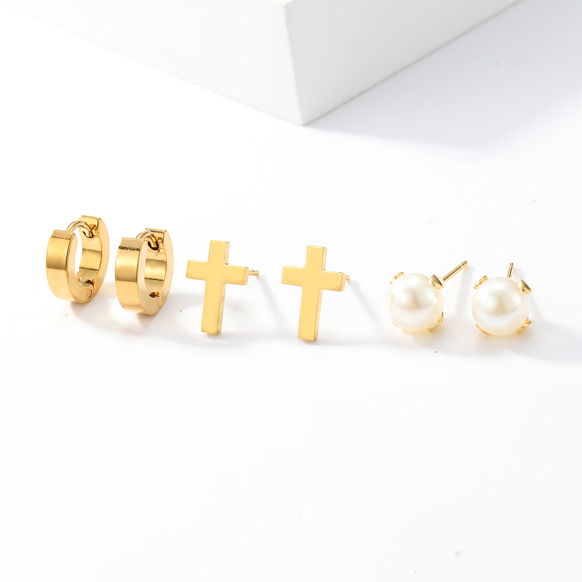 3 Pairs Fashion Simple Style Cross Heart Shape Butterfly Stainless Steel Plating Inlay Pearl Zircon Ear Studs display picture 18