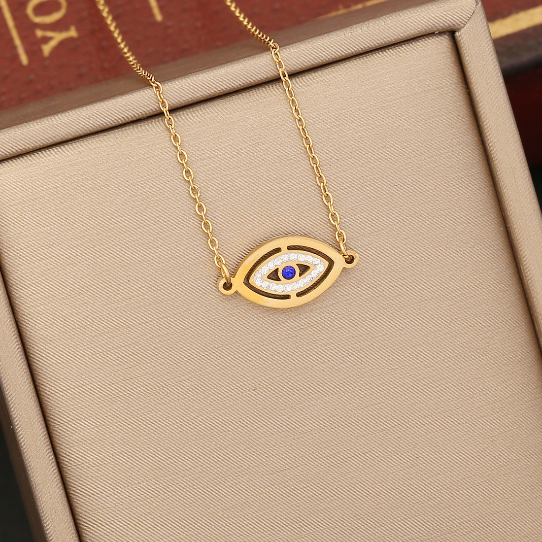 1 Piece Fashion Devil's Eye Stainless Steel Enamel Hollow Out Inlay Zircon Pendant Necklace display picture 9