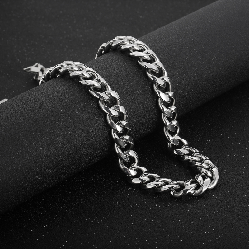 Independent Station Foreign Trade Supply One Piece Dropshipping European And American Fashion Rock Thick Type Titanium Steel Men's Cuban Bracelet Necklace display picture 10