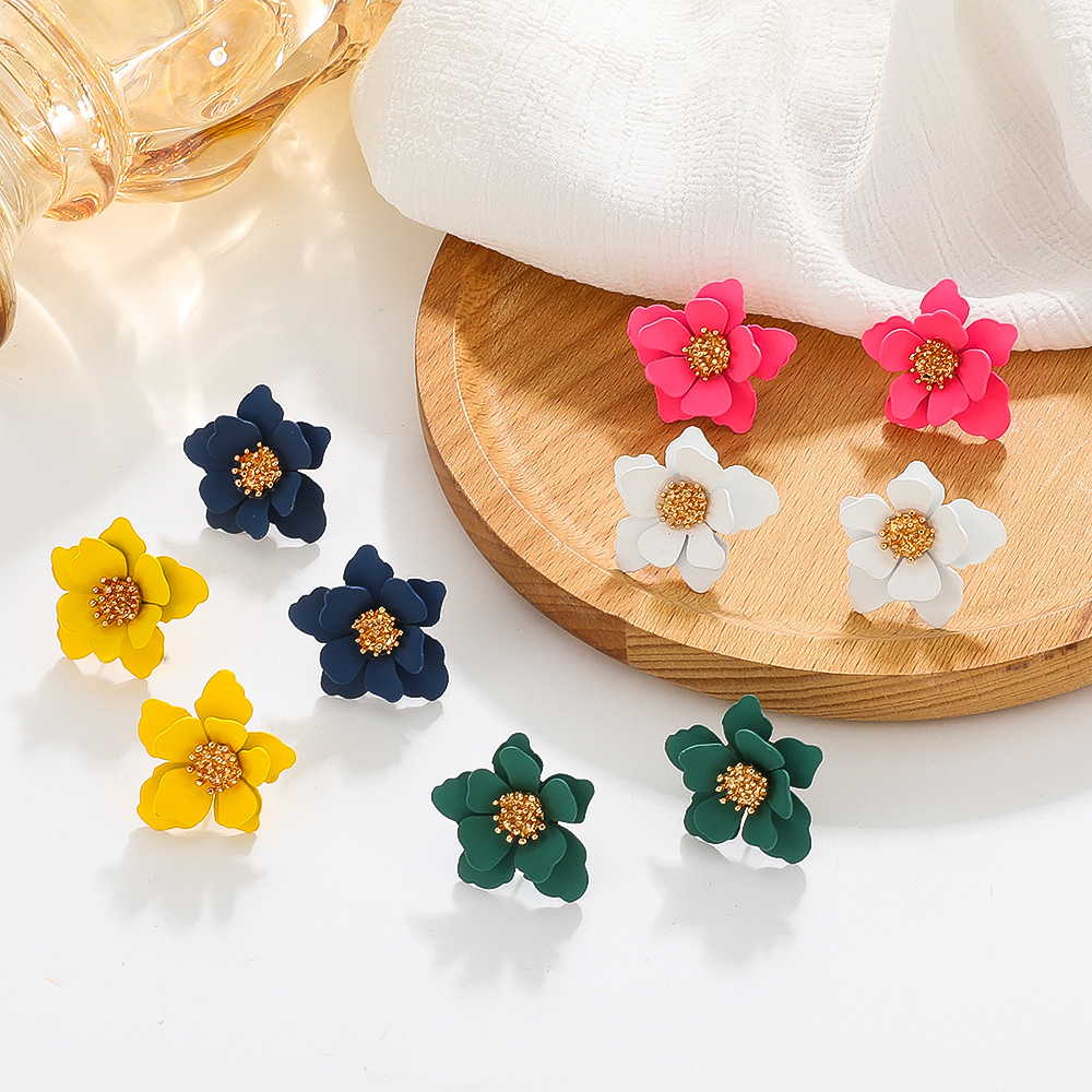 1 Pair Sweet Flower Arylic Ear Studs display picture 2