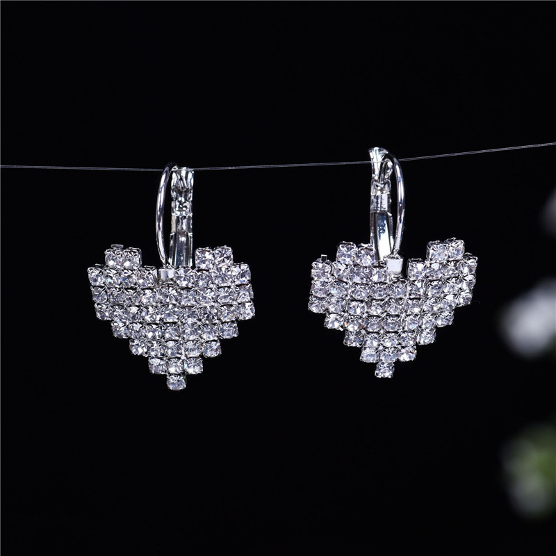 1 Pair Fashion Romantic Sweet Heart Shape Metal Plating Inlay Artificial Rhinestones Silver Plated Women's Drop Earrings Ear Studs display picture 2