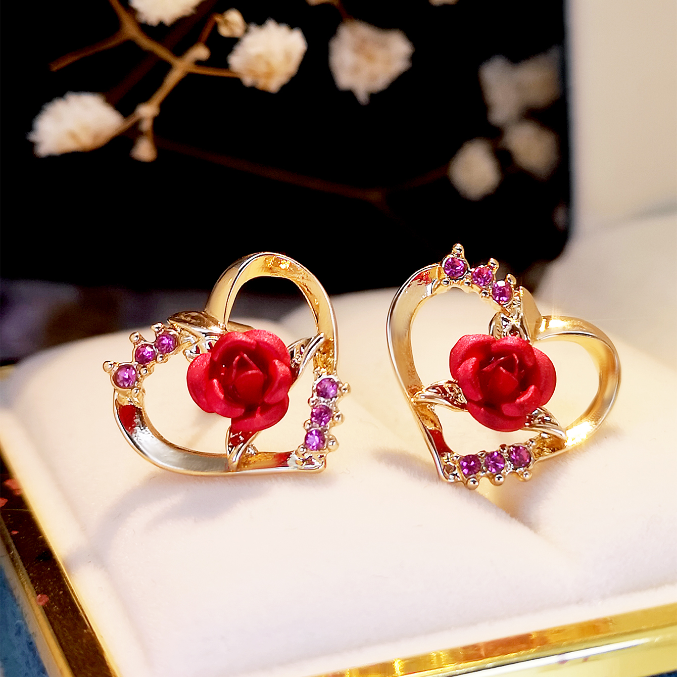 New Women's Love Rose Stud Earrings Gold Plated Inlaid Zircon Romantic Earrings display picture 2